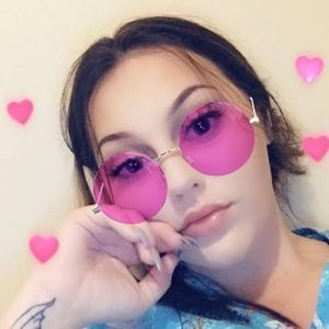 Meet your Posher, Heavenly